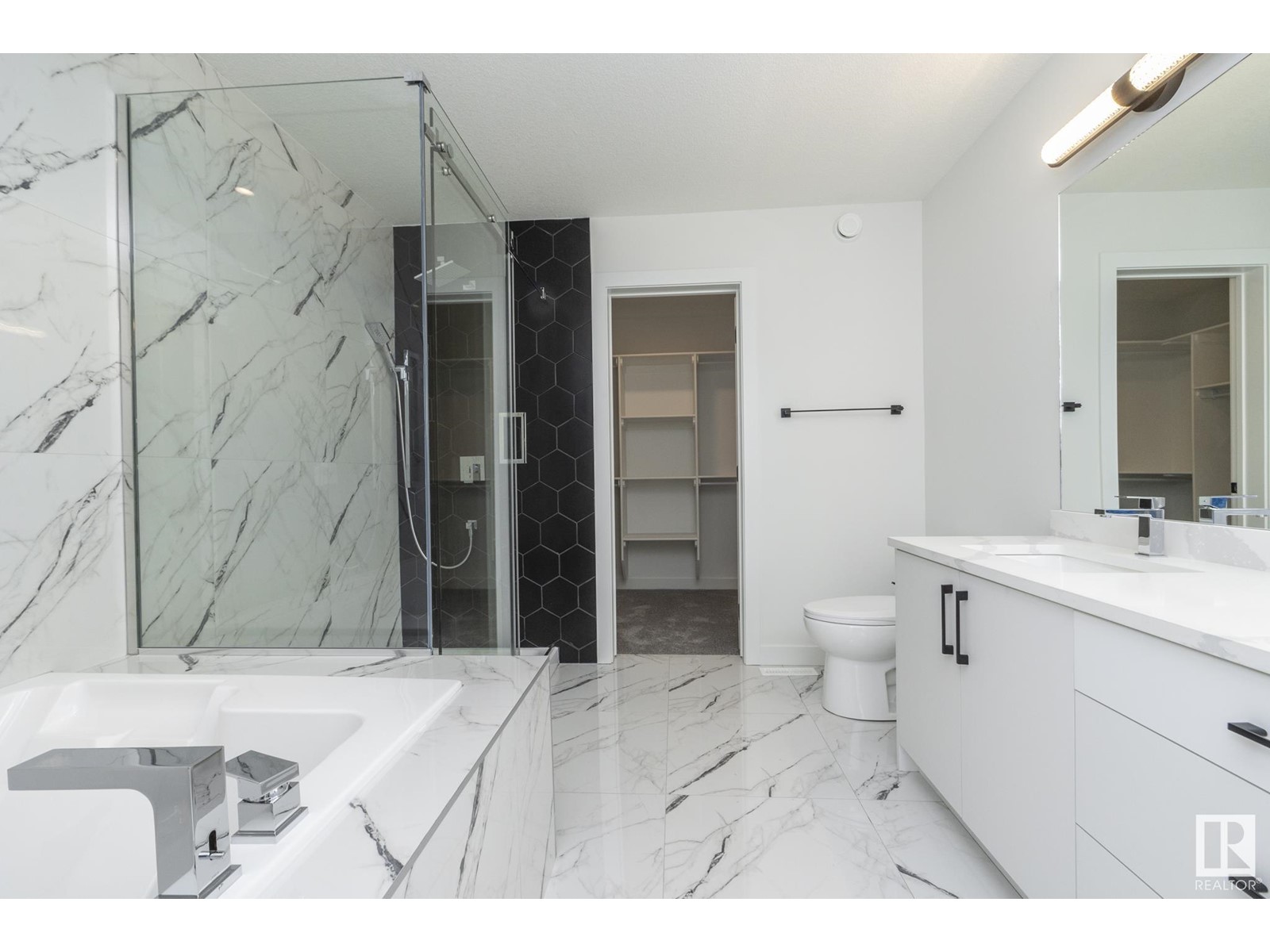 Home 2 - Image 16