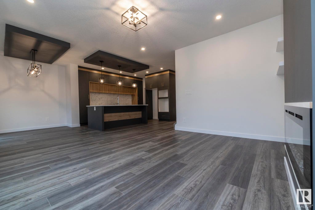 Home 3 - Image 3