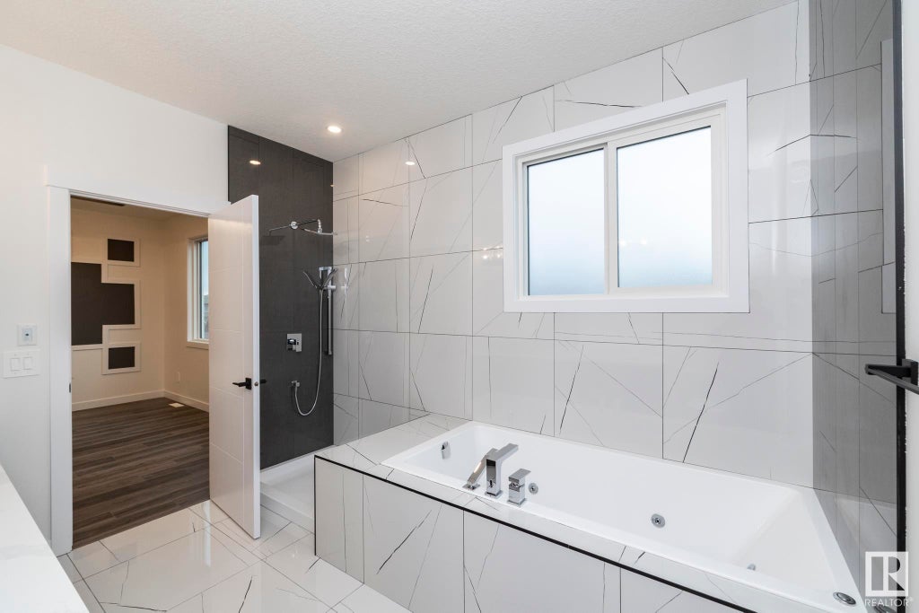 Home 3 - Image 15